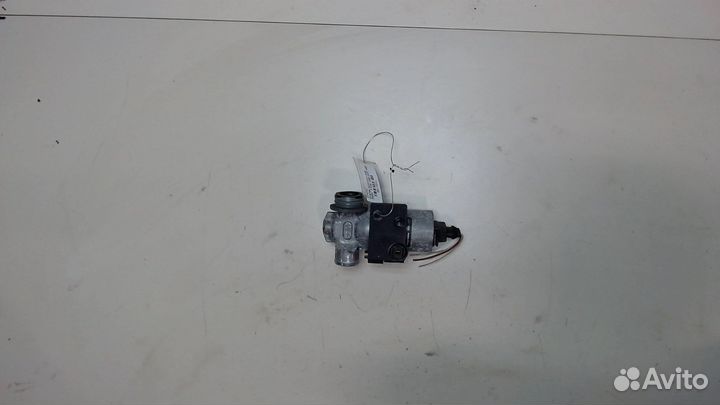 Клапан холостого хода BMW 5 E39, 1998