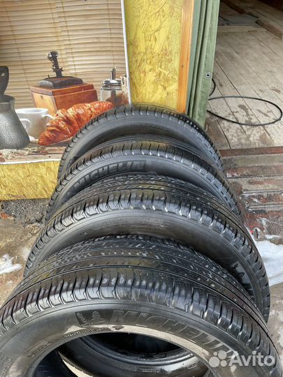 Michelin Latitude Tour HP 225/65 R17