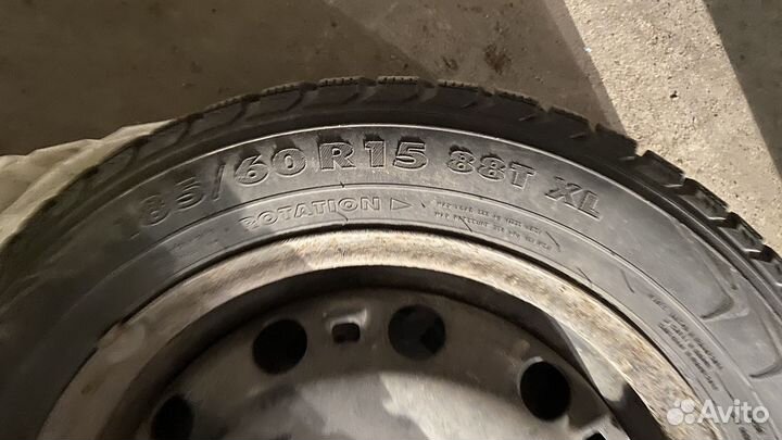 Шины резина зимние 185 60 15 на дисках