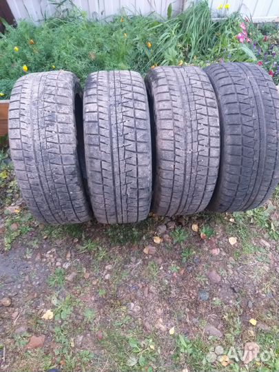 Bridgestone Blizzak Revo1 245/50 R18