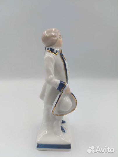 Винтажная статуэтка 