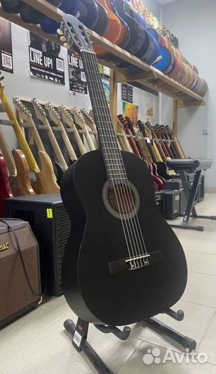 Kлaссическaя гитaрa Fаbio KM3911 BK