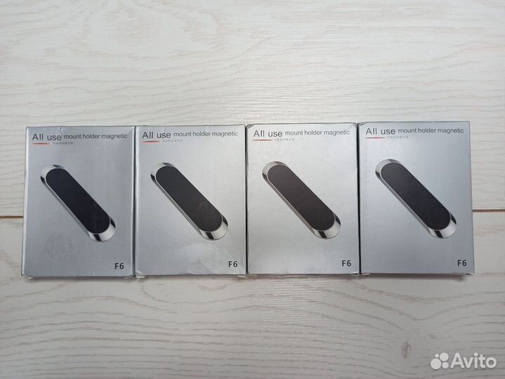 Держатель на магните. Универсальный