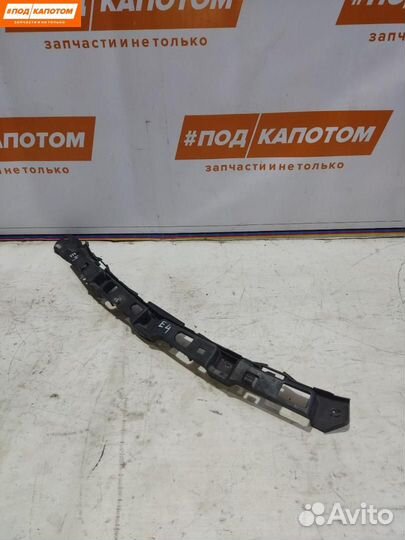 Кронштейн крепления бампера заднего Opel Astra