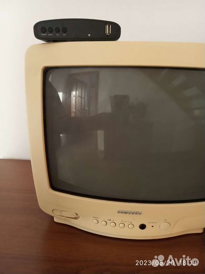 Телевизор бу рабочий
