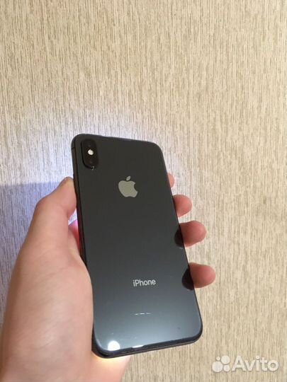 iPhone X, 64 ГБ