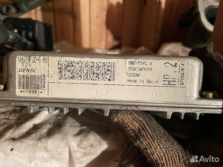 Блок управления двигателем B5244S volvo