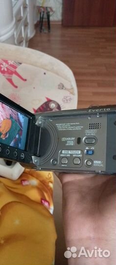 Видеокамера jvc