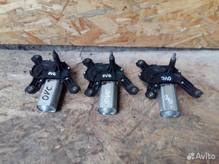 Моторчик стеклоочистителя задний Opel Vectra C 20