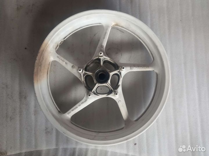 Колесо переднее Yamaha YZF R1 04-06