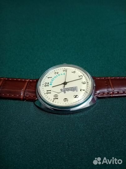 Часы ракета винтажные