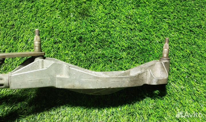 Трапеция дворников на Mercedes-Benz W211