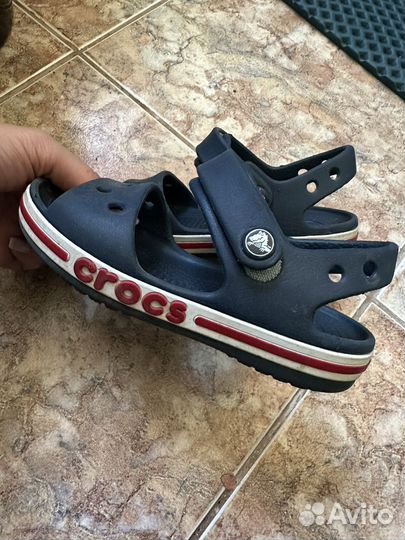 Сандали crocs c10