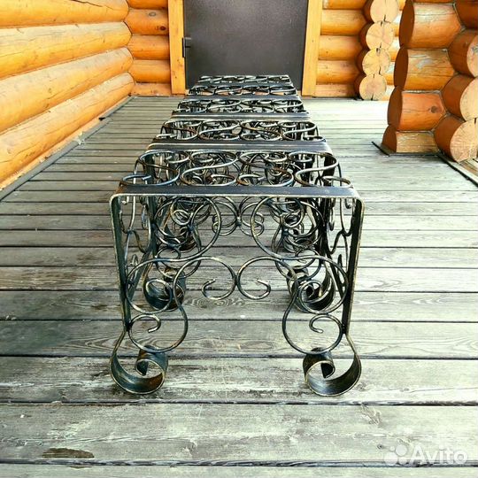 Кованый пуфик