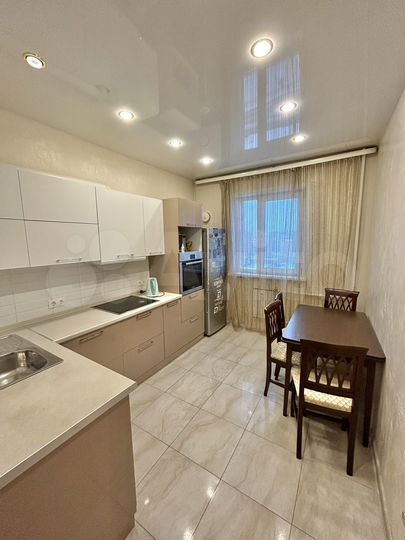 1-к. квартира, 42 м², 8/9 эт.