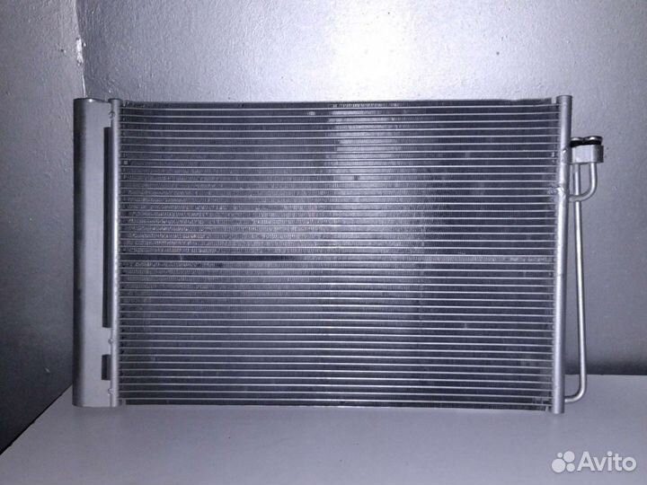Радиатор кондиционера BMW E60