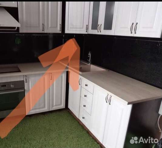 Шкафчик кухонный настенный