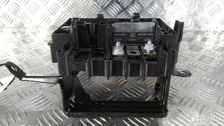 Б/У Б/У Блок предохранителей 6356-5974. Из Евро