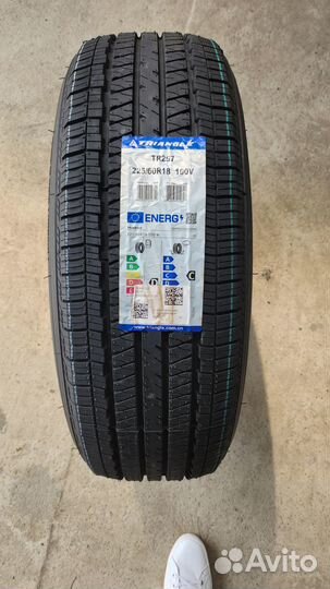 Triangle TR257 225/60 R18 100V