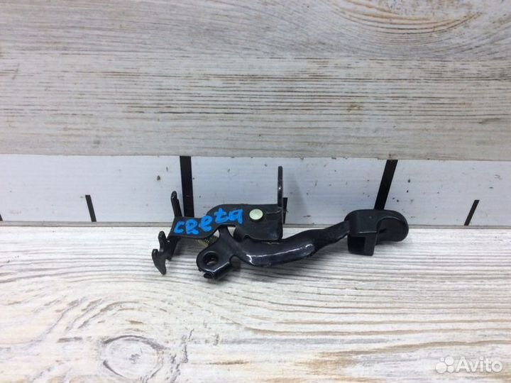 Ручка открывания лючка бензобака Hyundai Creta