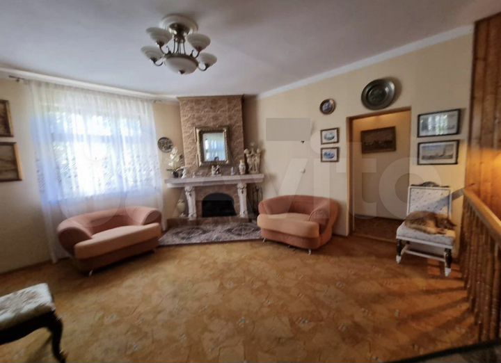 Дом 160 м² на участке 5 сот.