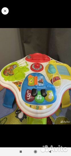 Развивающий стол chicco