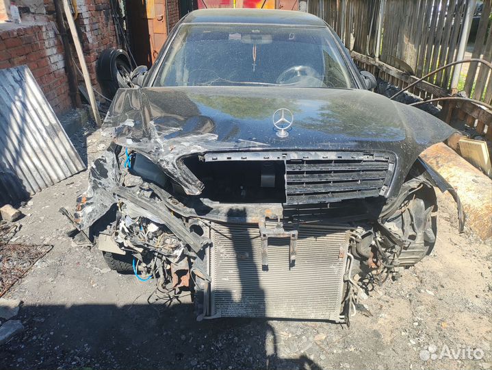 Mercedes s350 4matic,целиком на запчасти