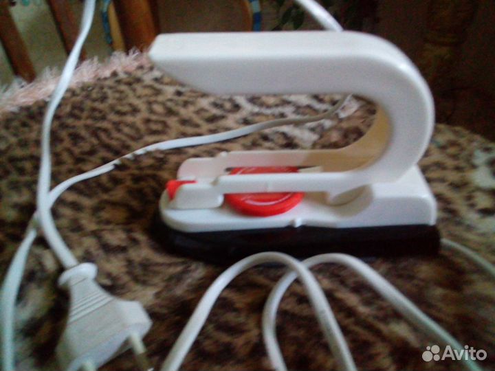 Утюжок портативный (складной)