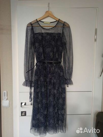 Нарядное женское платье 46