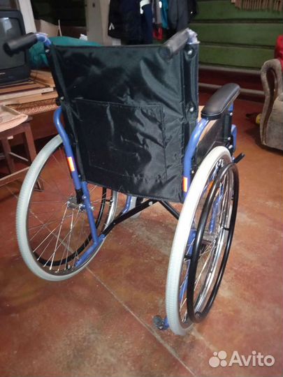 Инвалидная коляска новая
