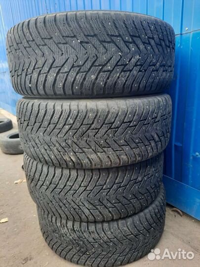 Nokian Tyres Hakkapeliitta 8 SUV 285/60 R18