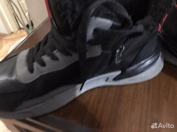 Кроссовки зима