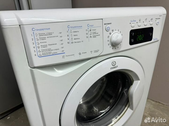 Стиральная машина indesit 5кг