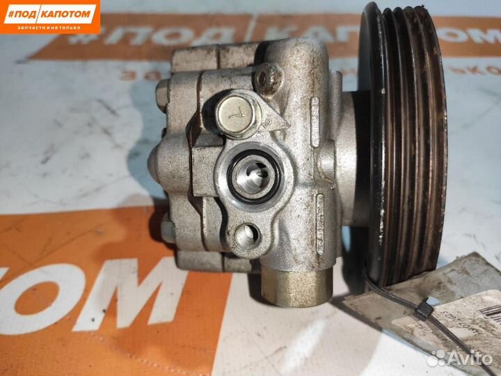 Насос гидроусилителя руля Opel Astra G 96837813