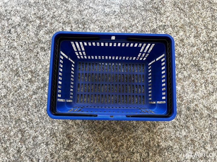 Продаются пластмассовые корзинки