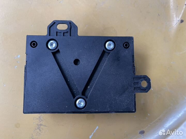 Блок управления топливным насосом w212 w204