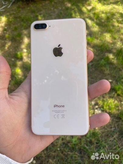 iPhone 8, 64 ГБ