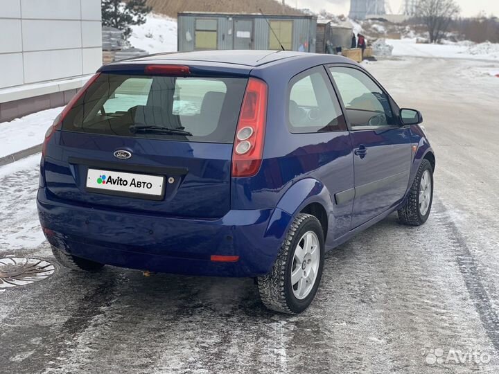 Ford Fiesta 1.6 AT, 2006, 195 000 км