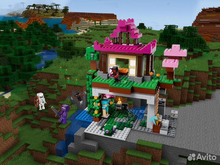 Лего майнкрафт / Lego Minecraft 21183 аналог