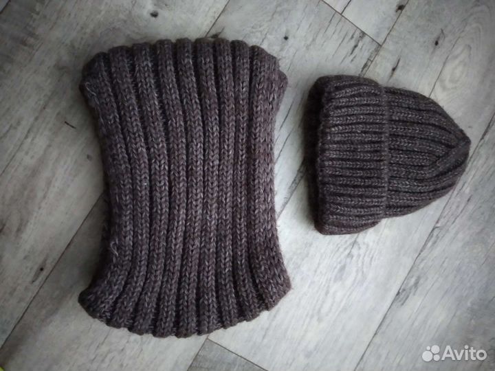 Комплект шапка и снуд