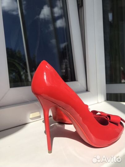 Обувь под вечерний образ