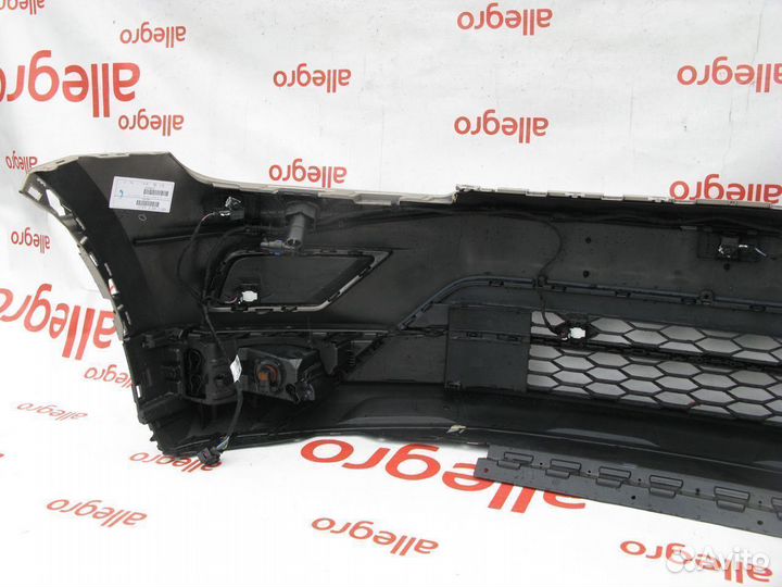 Volkswagen Tiguan бампер передний 2016+