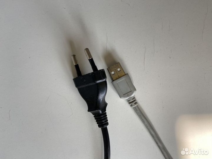 Принтер цветной hp