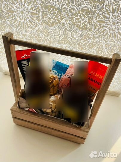 Подарочный бокс