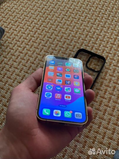 iPhone 12 Pro, 256 ГБ