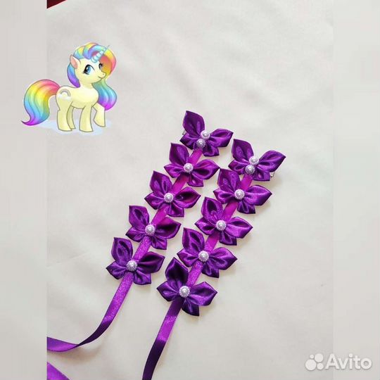 Пара лент в косу