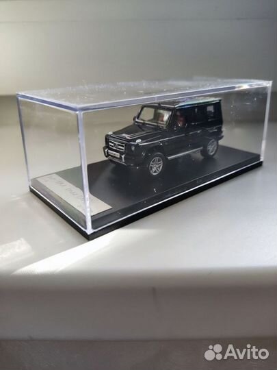 Mercedes Gelentwagen 1:64