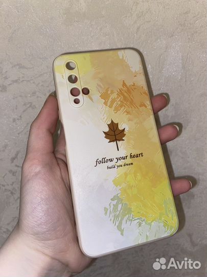 Чехлы на Honor 20