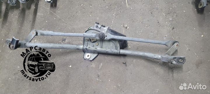 Трапеция стеклоочистителей c моторчиком Passat B5