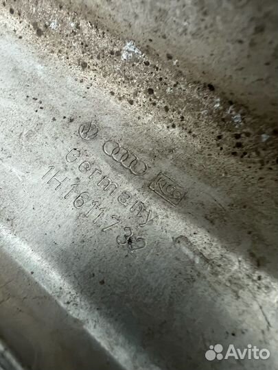 Тормозной термоэкран на моторный щит гольф 3